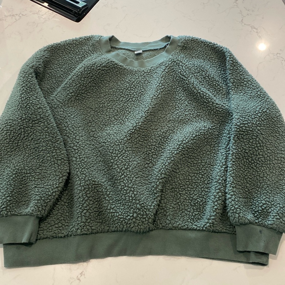 Old Navy Sweater